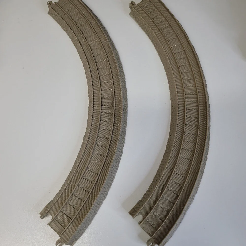 Thomas and Friends Wooden Railway Track Pieces Lot 2 Curved Sections 2012 Mattel